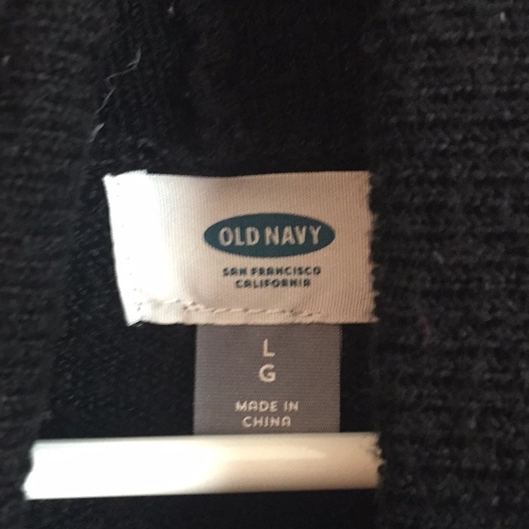 Old navy women’s sweater - Picture 2 of 6